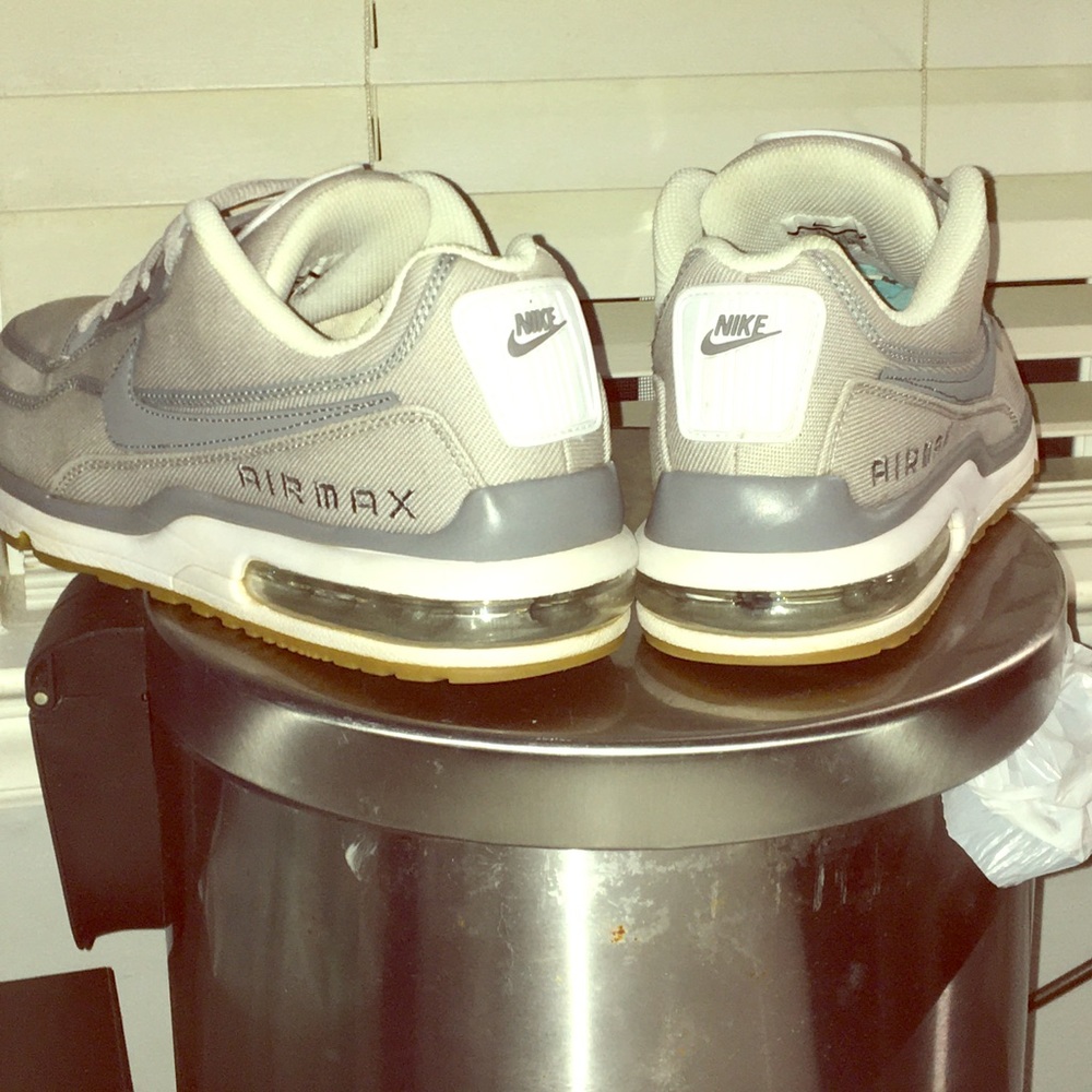 NIKE AIR MAX LTD’s w/box
